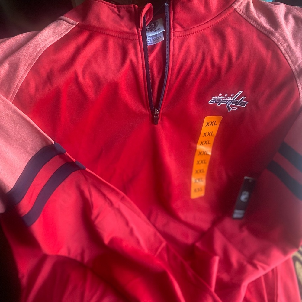 Brand New Washington Capitals NHL Pullover